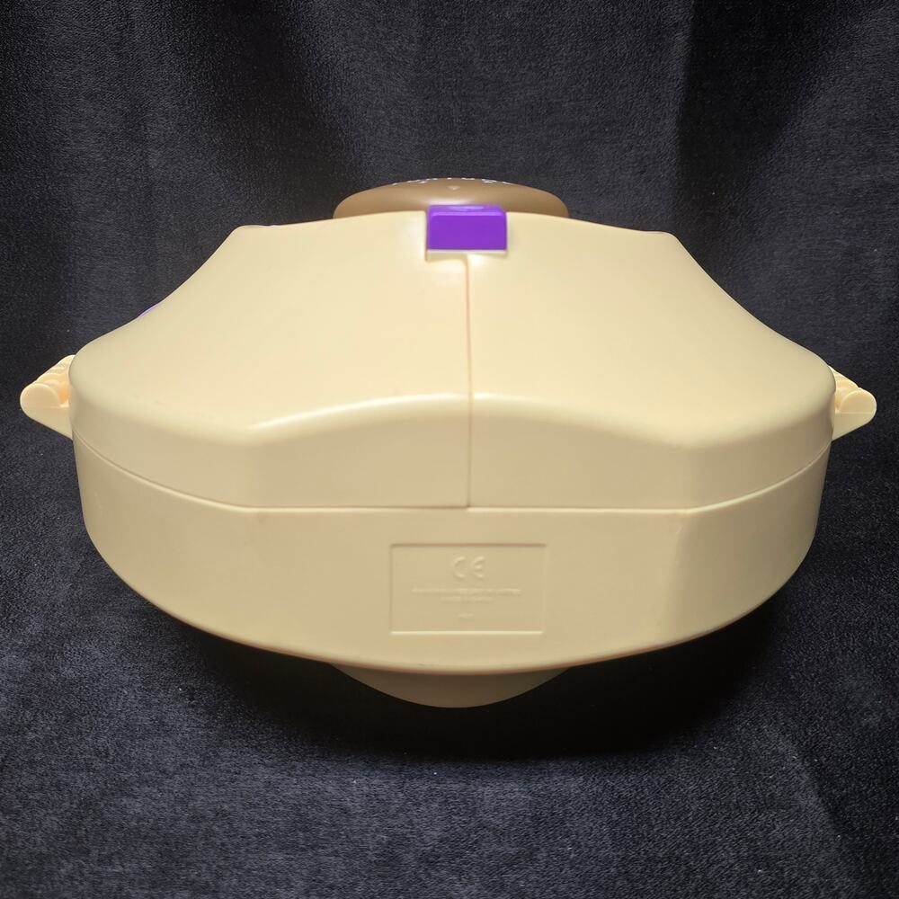 WowWee Lucky Fortune Cookie Shaped Collector's Case Jewelry Lockbox Storage Safe - Picture 13 of 16